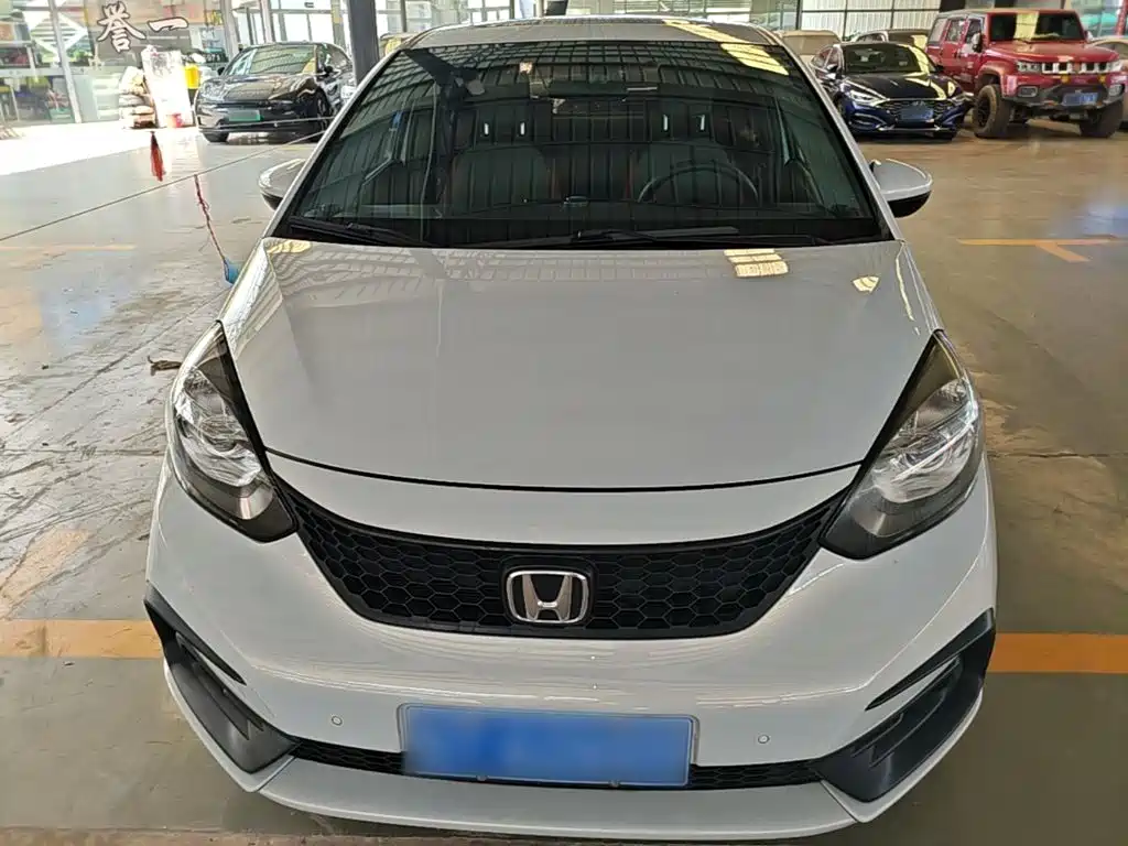 Honda Fit — фото 3