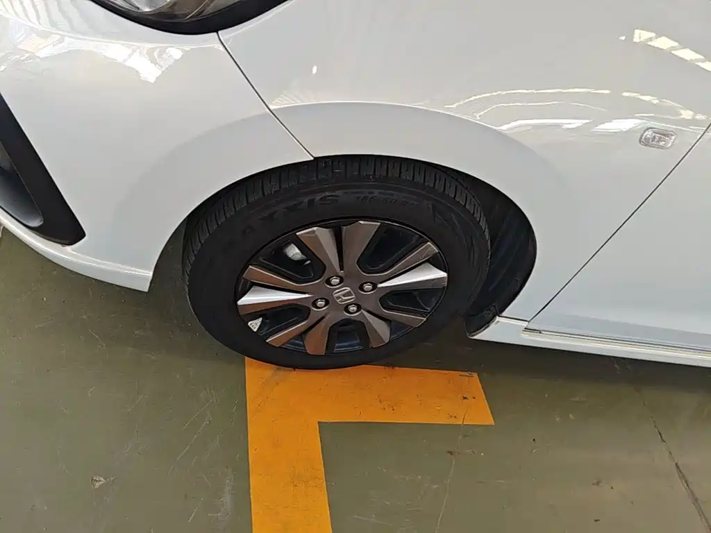 Honda Fit — фото 23