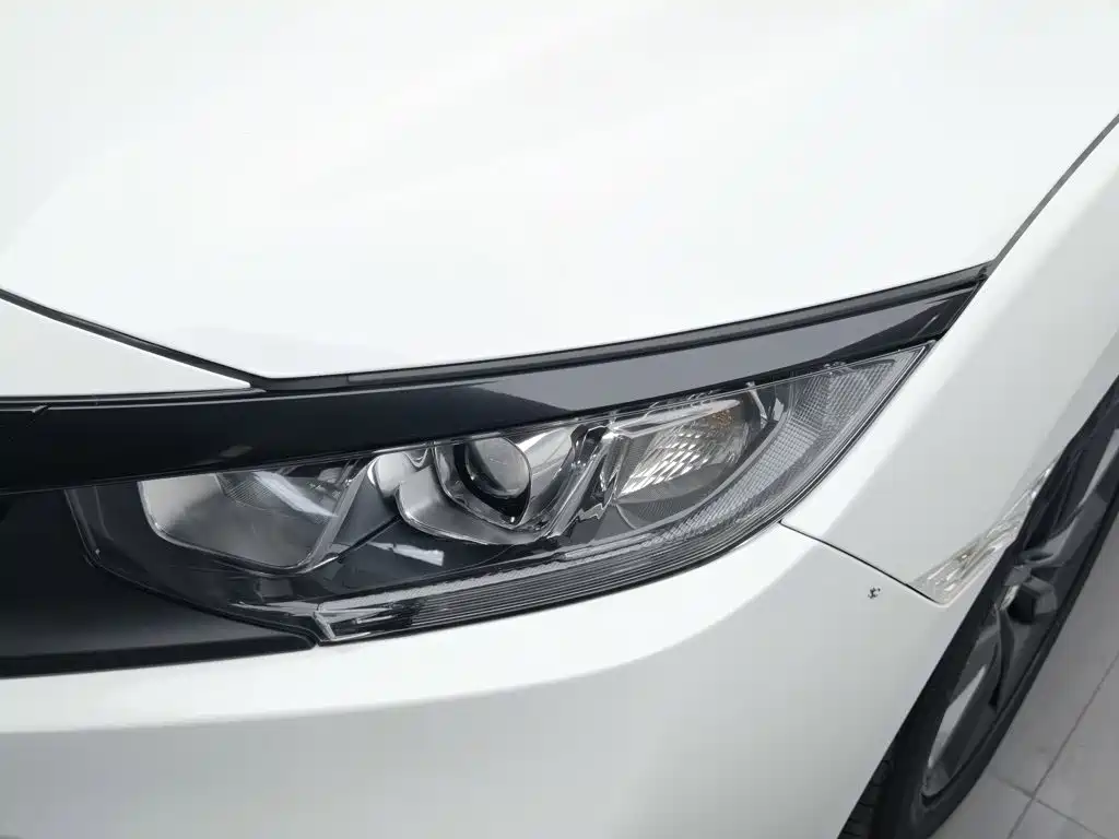 Honda Civic — фото 7