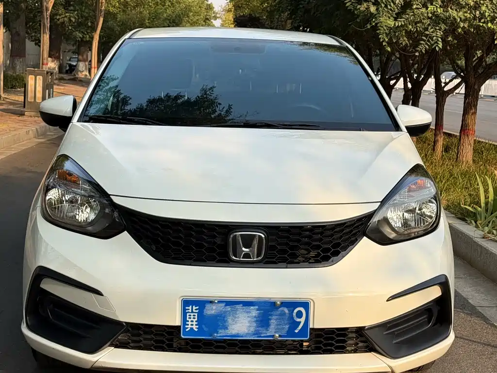 Honda Fit — фото 3