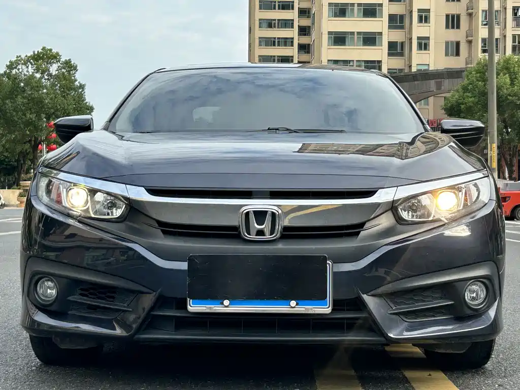 Honda Civic — фото 2