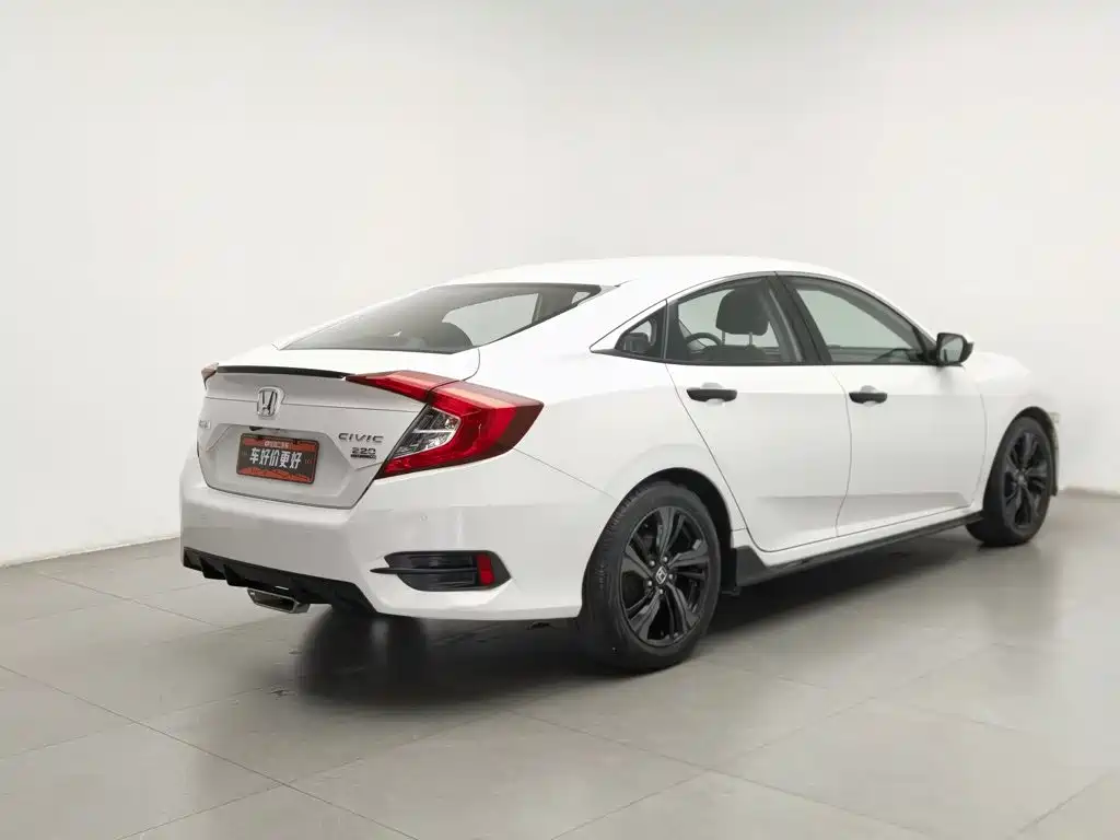 Honda Civic — фото 2
