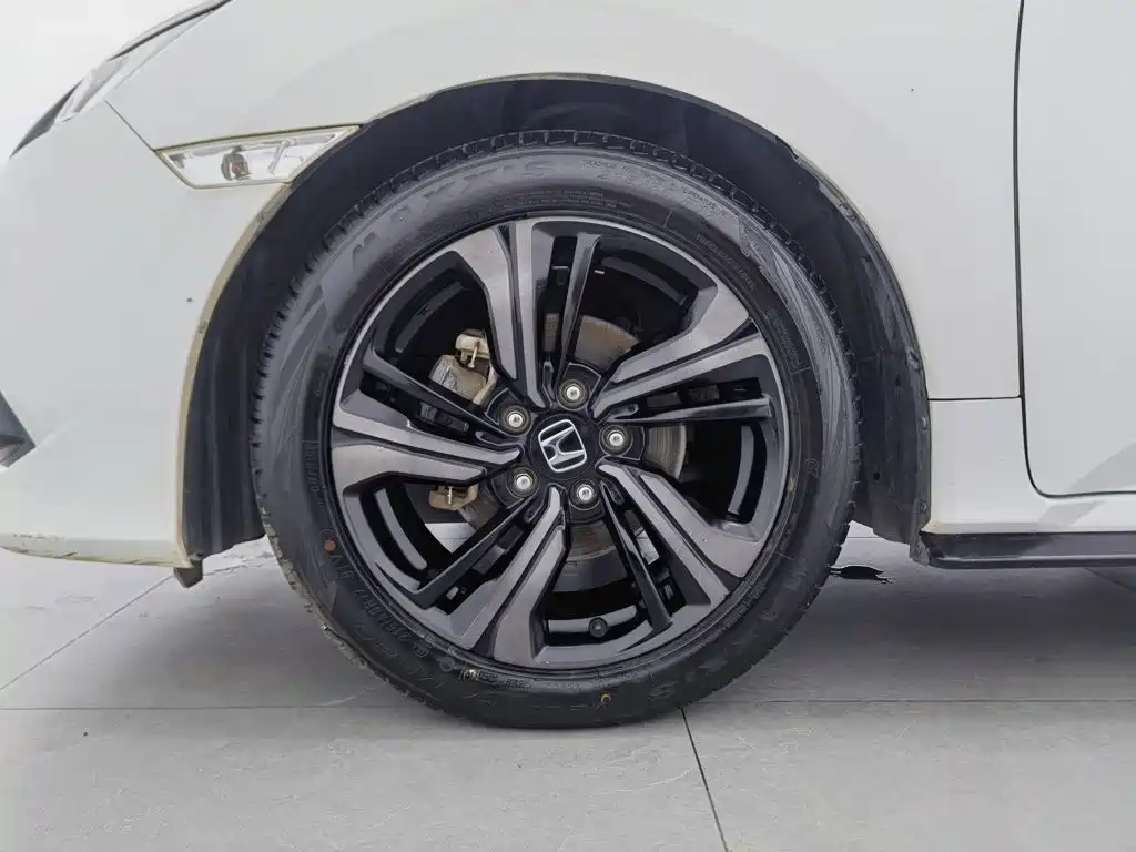 Honda Civic — фото 17