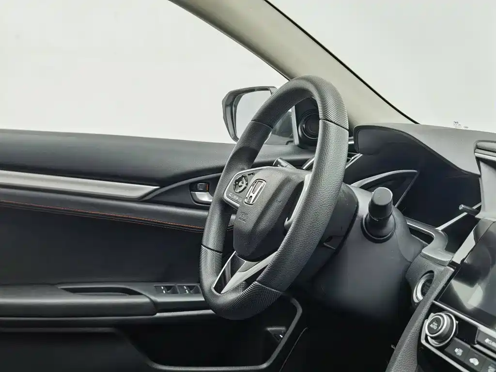 Honda Civic — фото 22