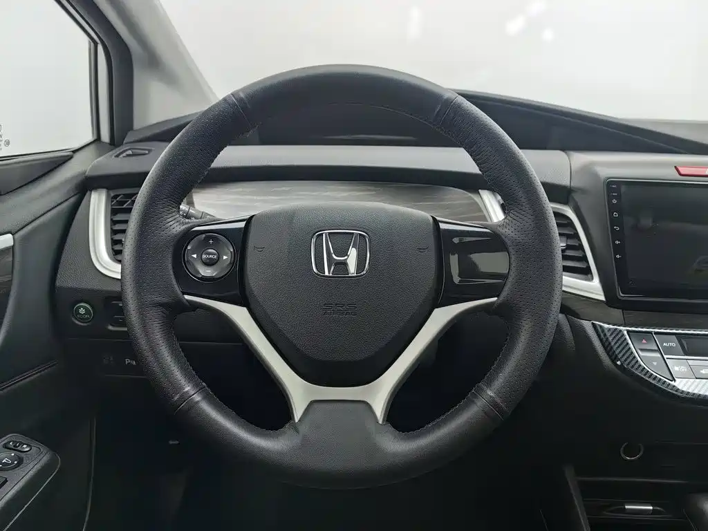 Honda Jade — фото 11