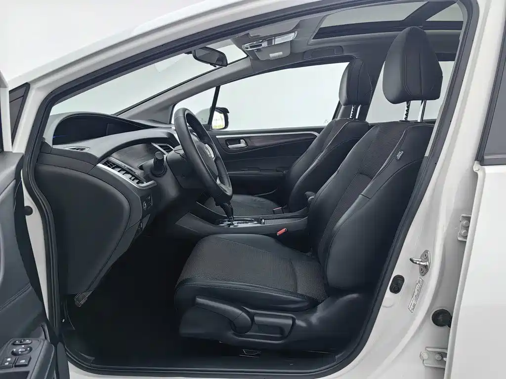 Honda Jade — фото 10