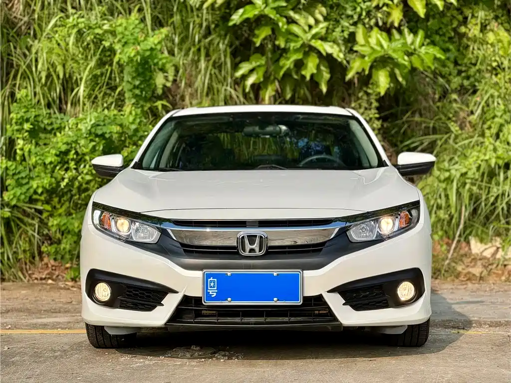 Honda Civic — фото 2