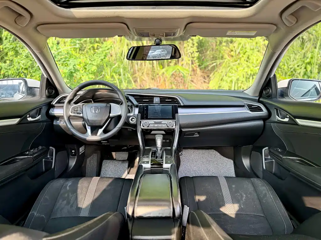 Honda Civic — фото 9