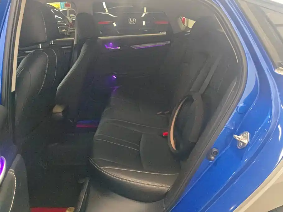 Honda Civic — фото 11