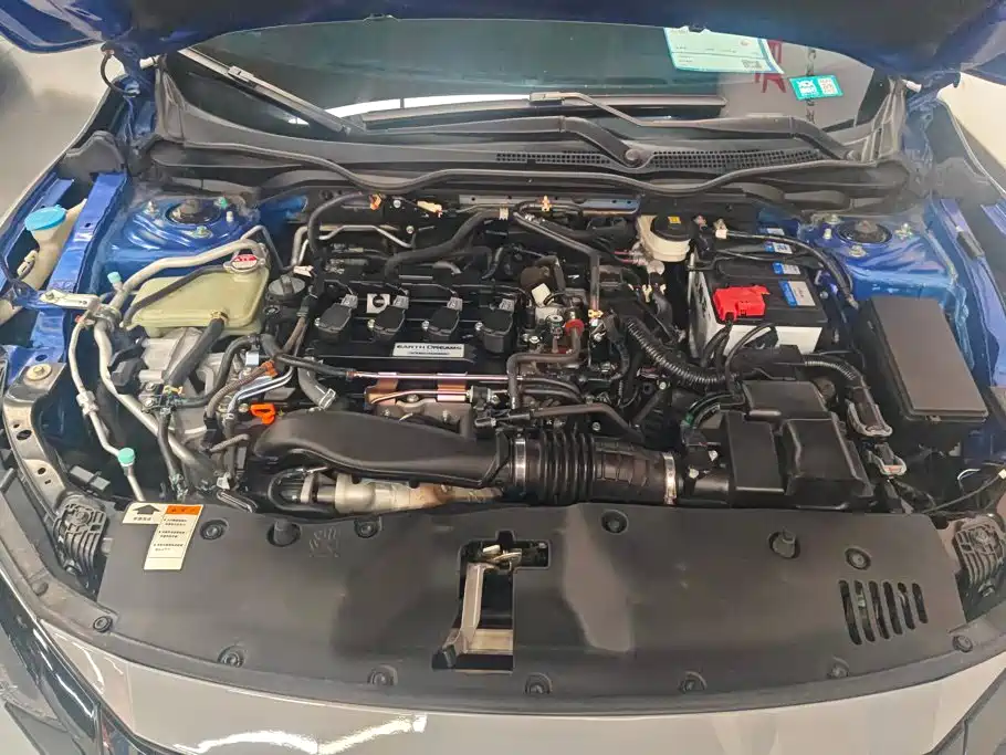 Honda Civic — фото 10