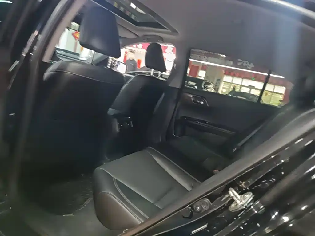 Honda Accord — фото 17