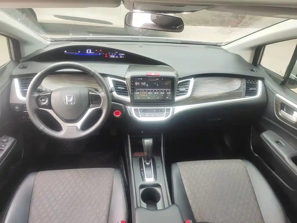 Honda Jade — фото 10
