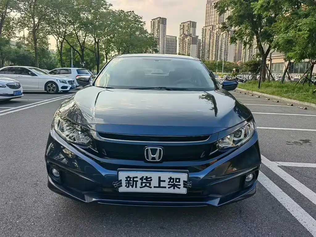 Honda Civic — фото 2