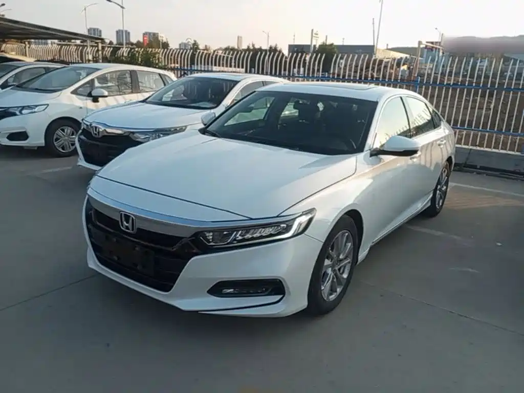 Honda Accord — фото 2