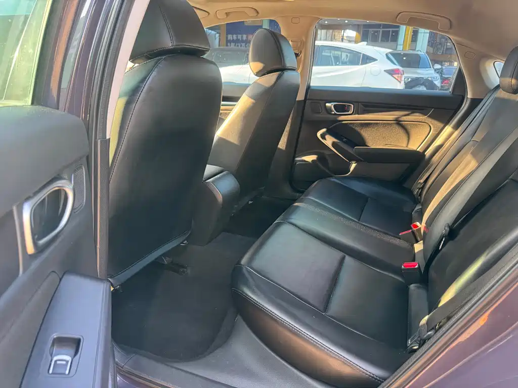 Honda Civic — фото 6