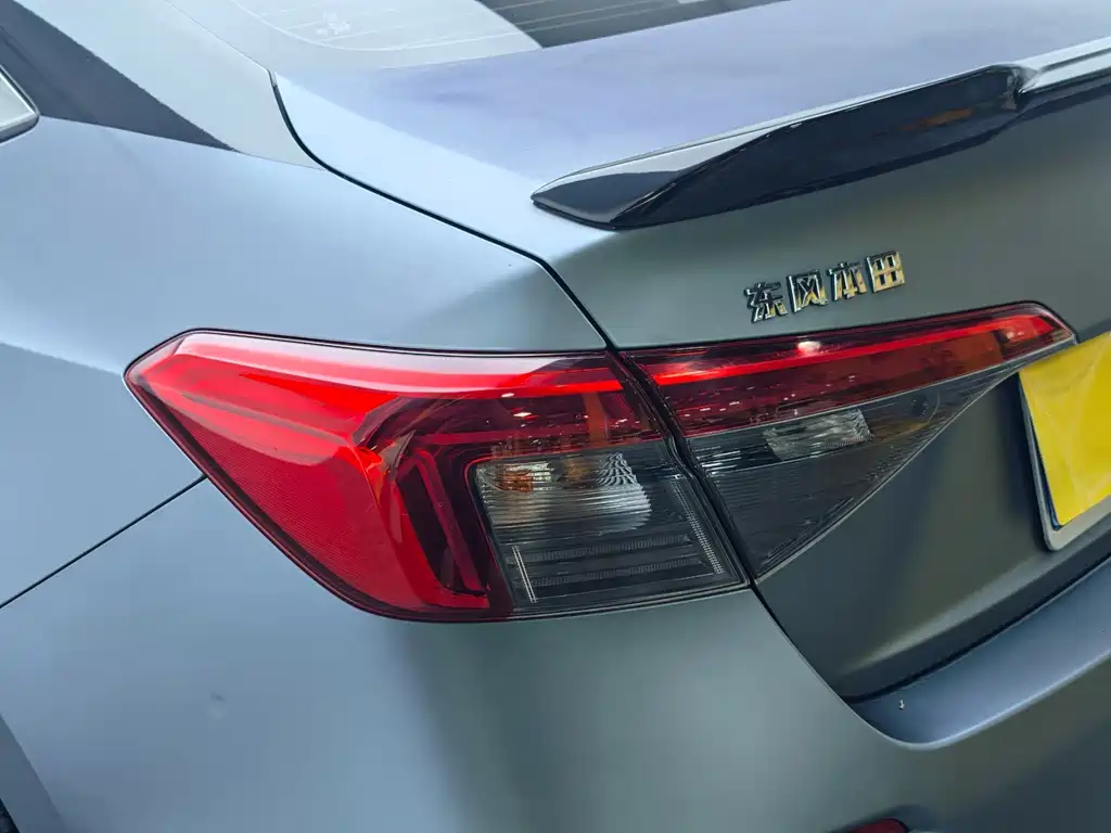 Honda Civic — фото 13