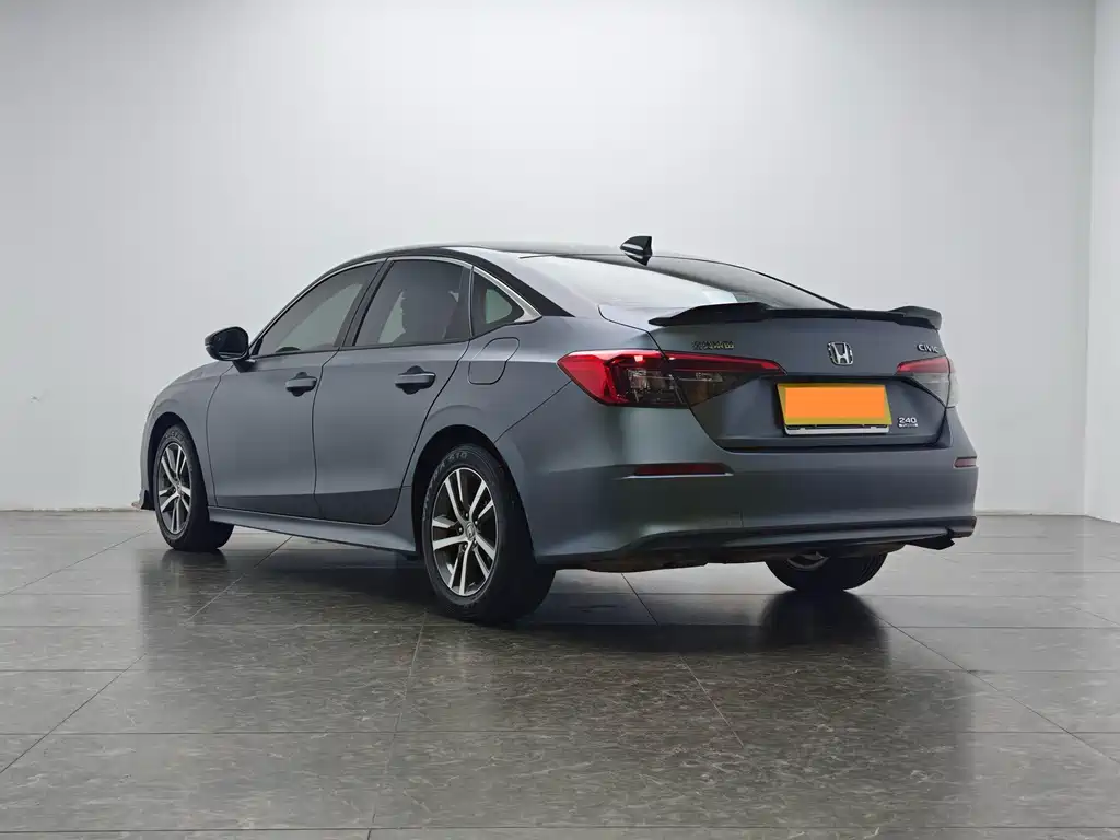 Honda Civic — фото 4