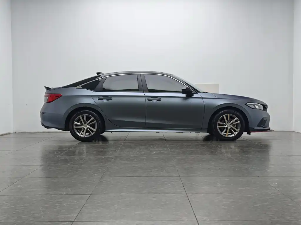 Honda Civic — фото 10