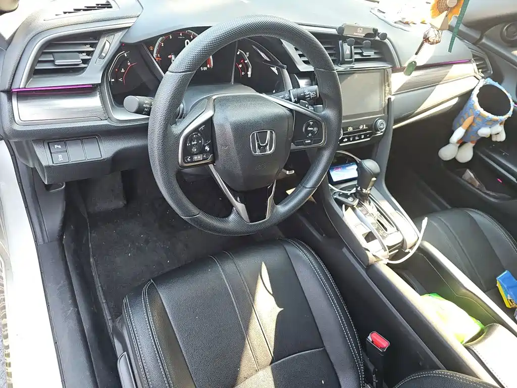 Honda Civic — фото 11
