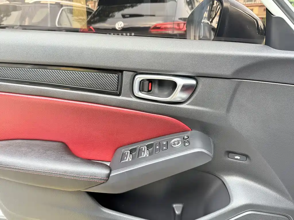 Honda Civic — фото 14