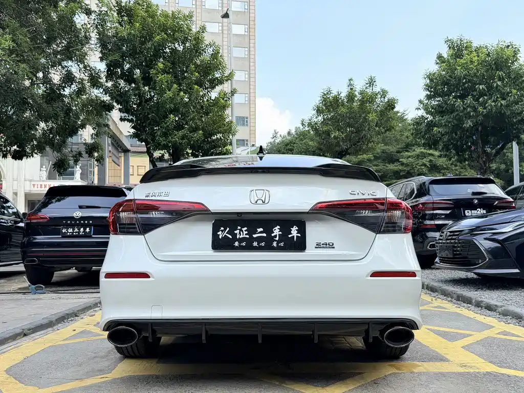 Honda Civic — фото 3