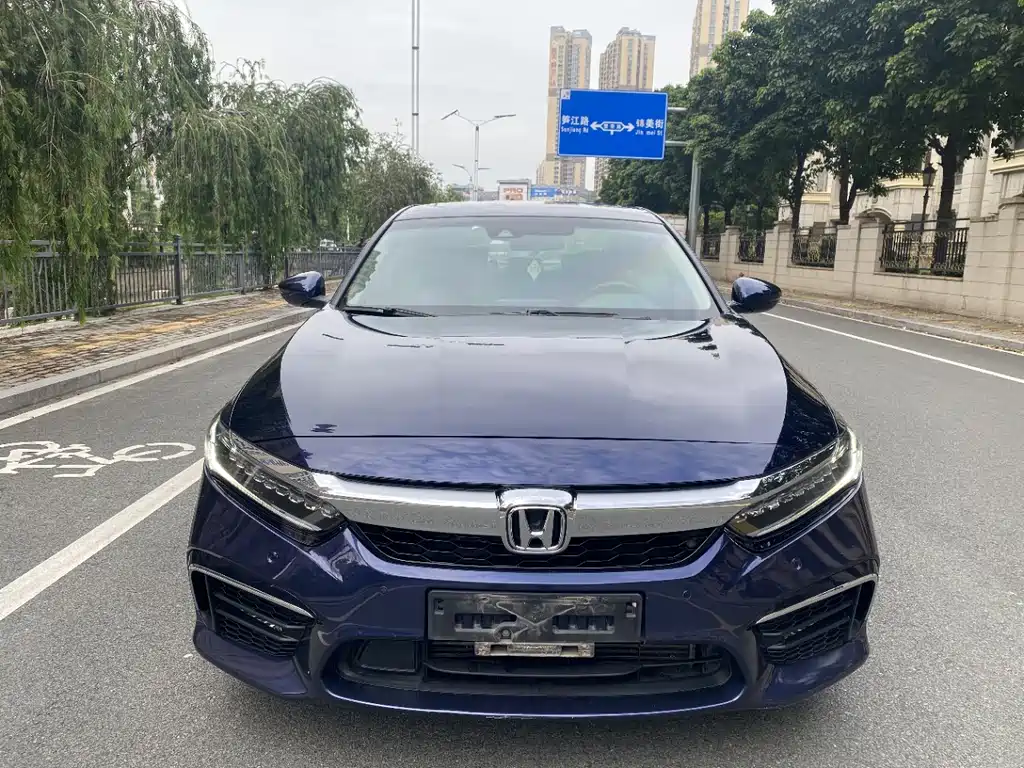 Honda Inspire — фото 2