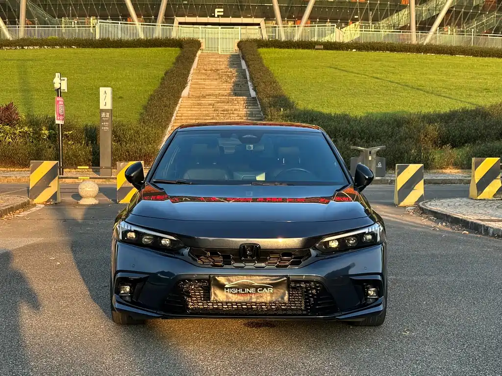Honda Civic — фото 2
