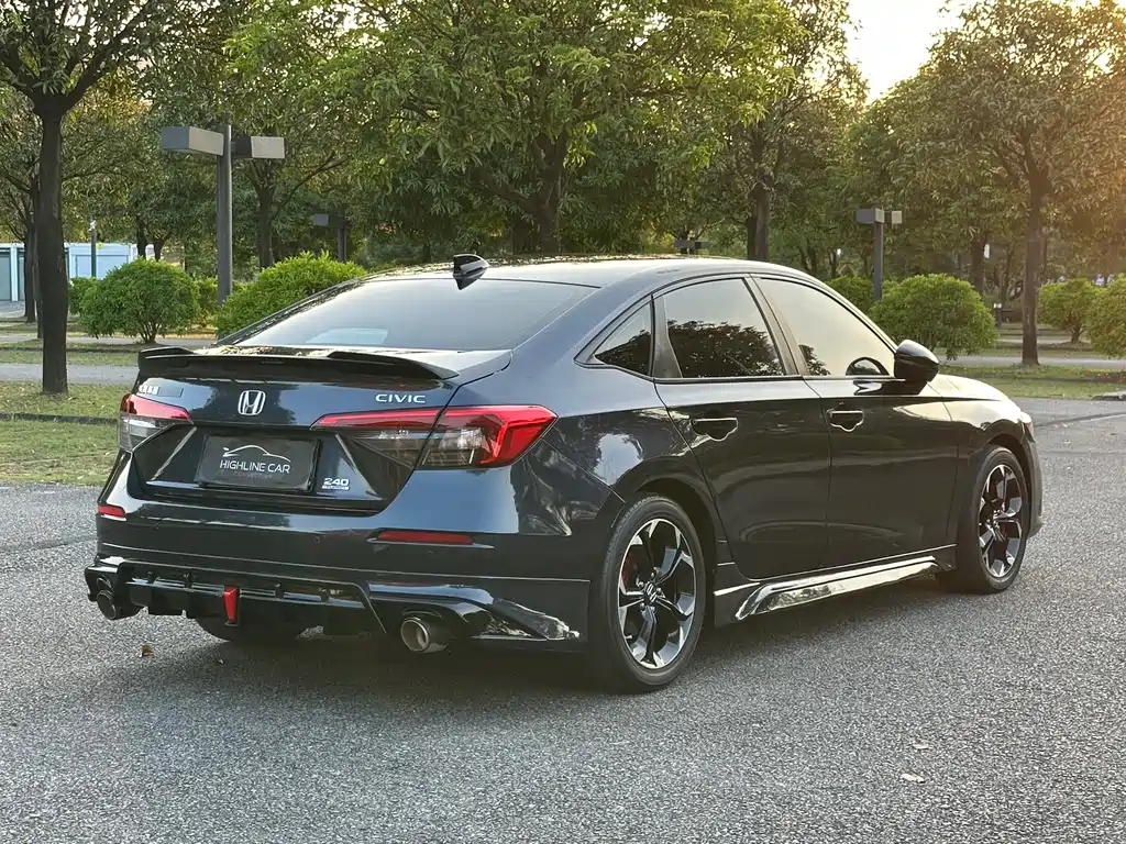 Honda Civic — фото 14