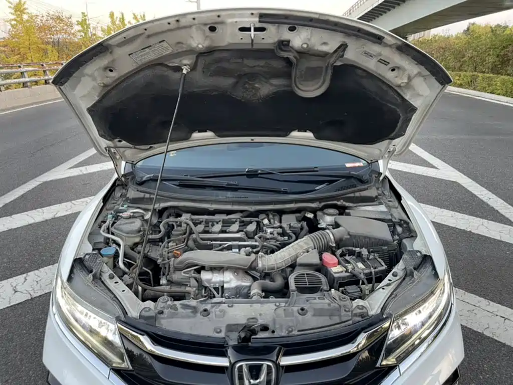 Honda Jade — фото 11