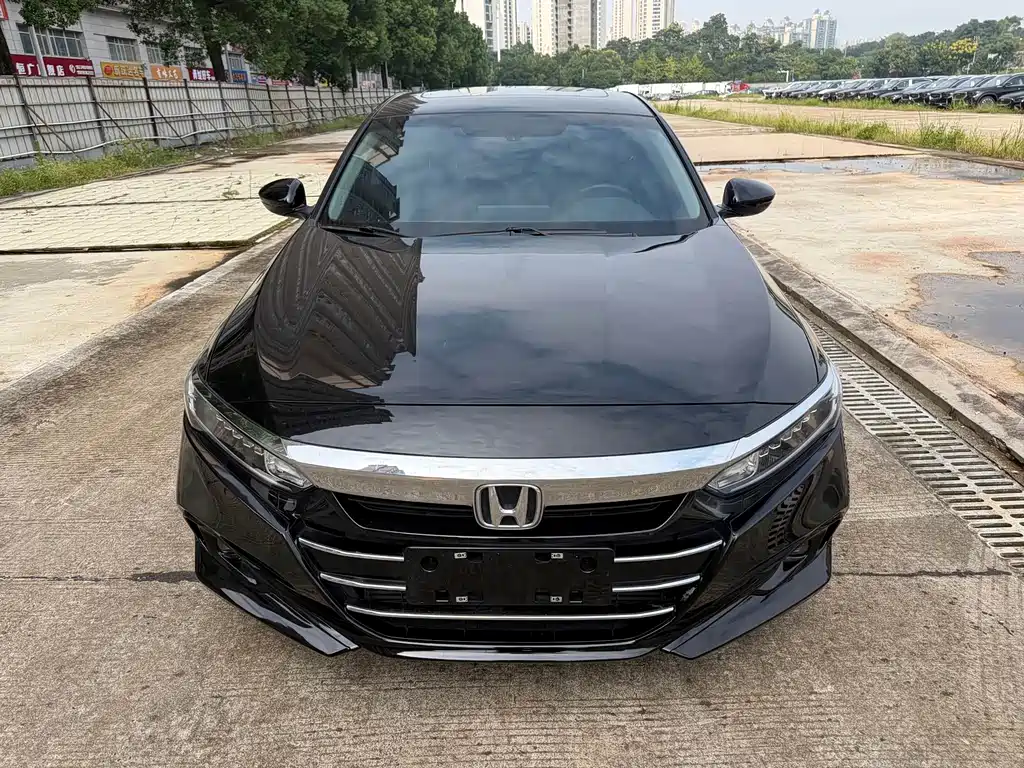Honda Accord — фото 2