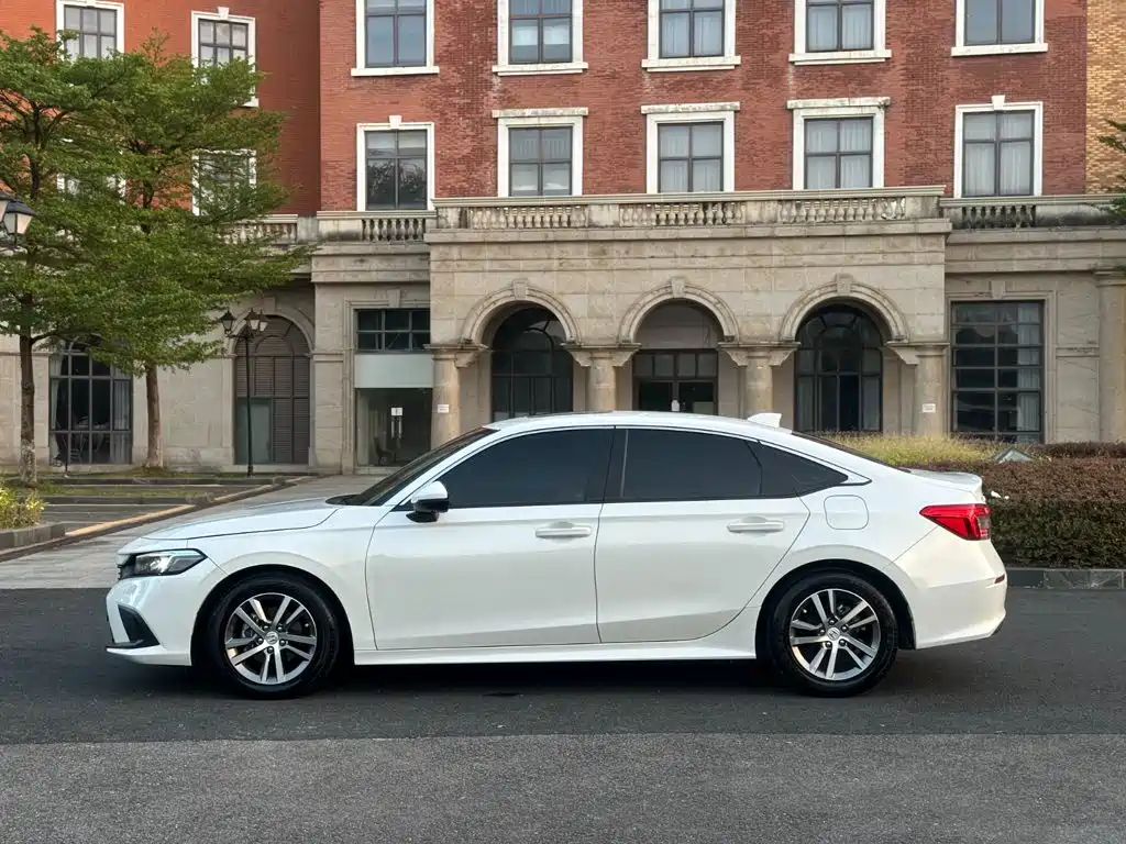 Honda Civic — фото 13