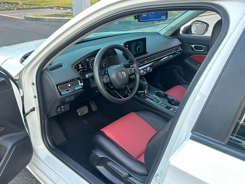 Honda Civic — фото 5