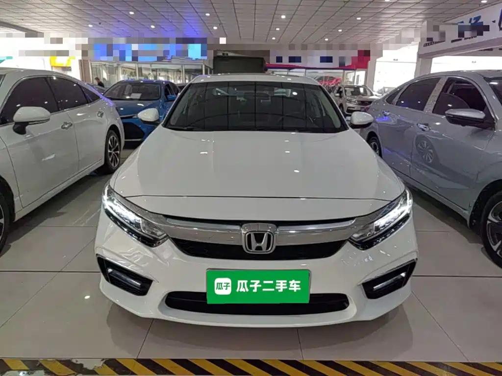 Honda Inspire — фото 3