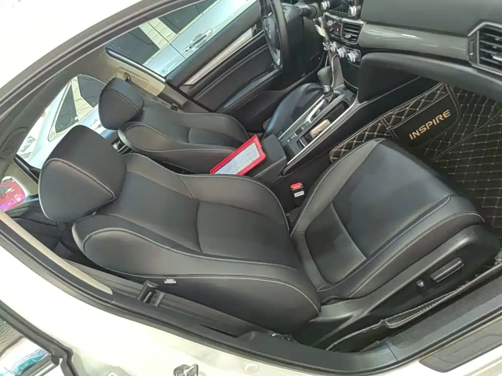 Honda Inspire — фото 25