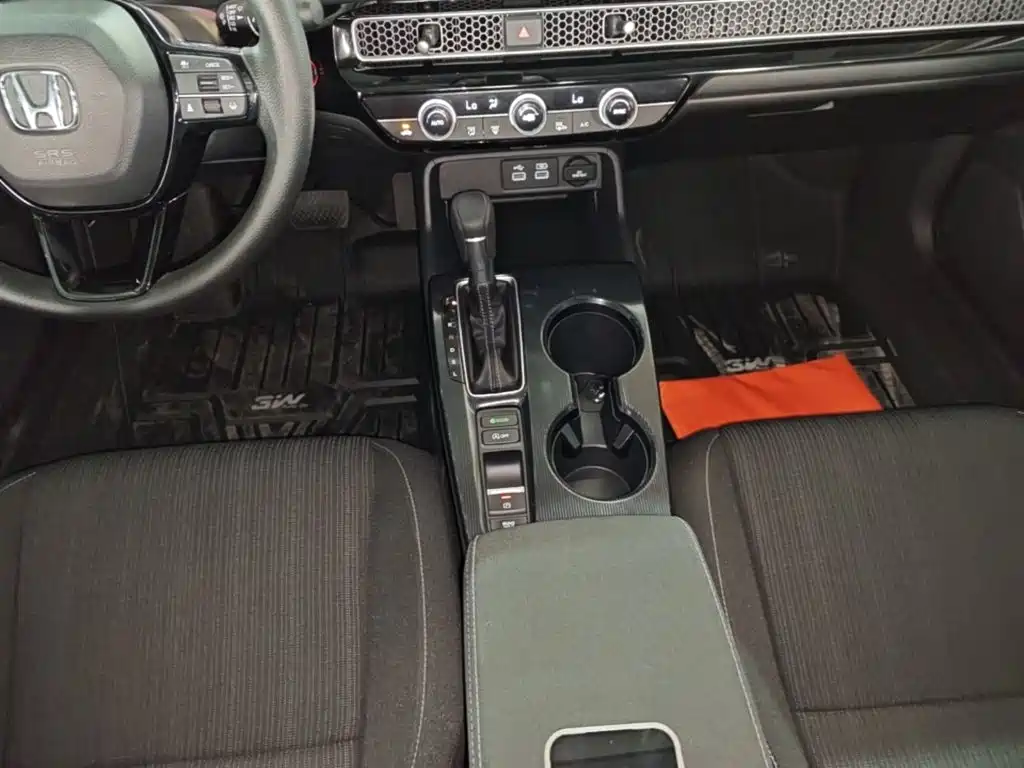 Honda Civic — фото 14