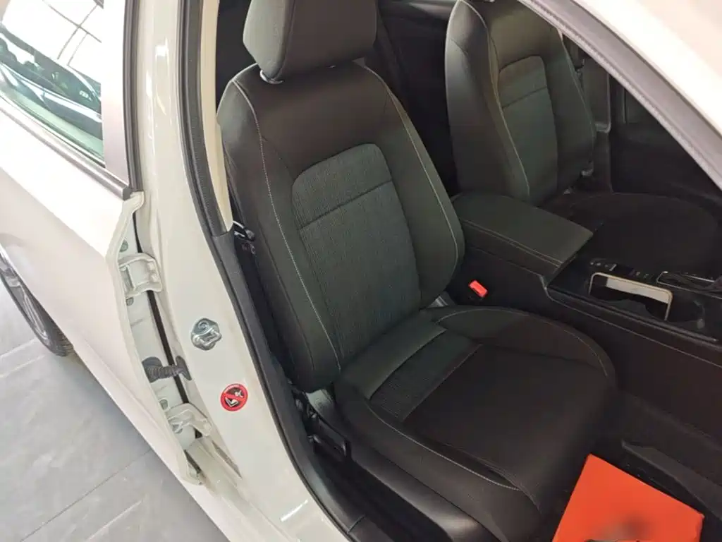 Honda Civic — фото 25