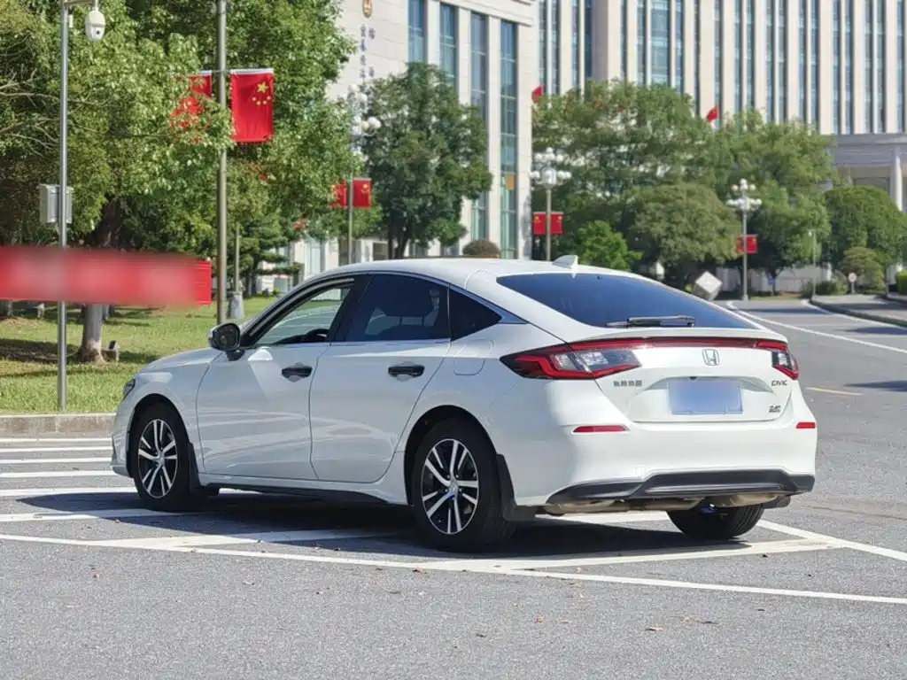 Honda Civic — фото 6