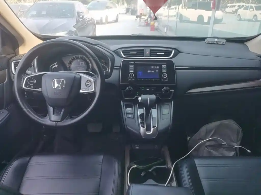 Honda CR-V — фото 10