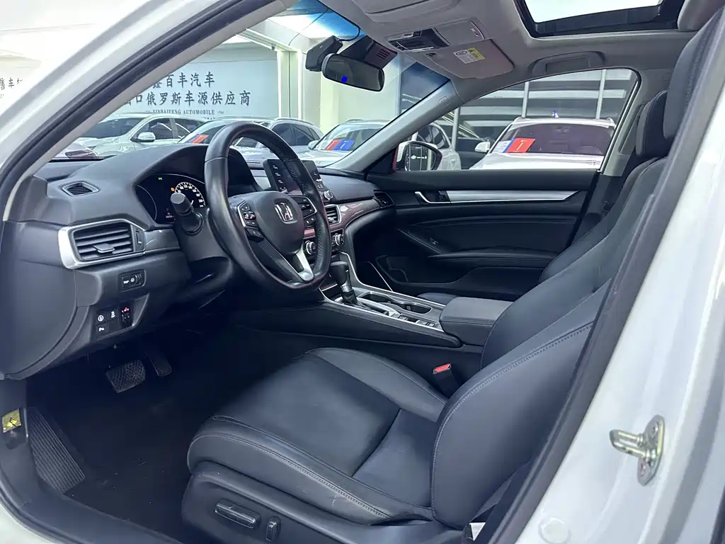 Honda Accord — фото 4