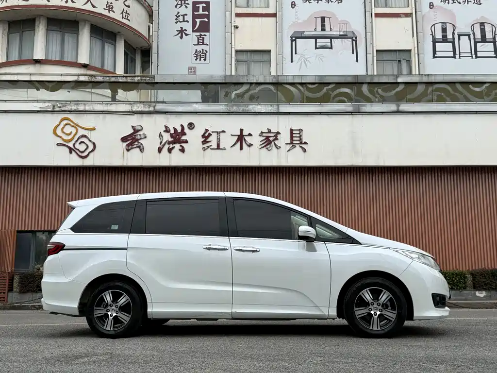 Honda Odyssey — фото 3