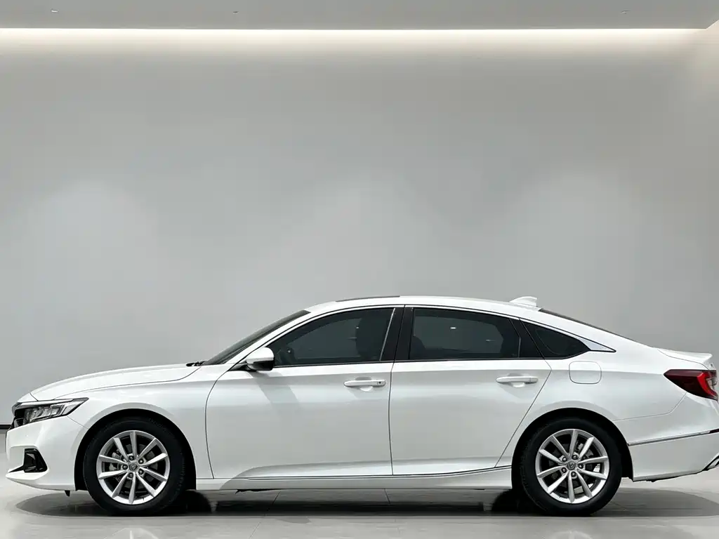Honda Accord — фото 2