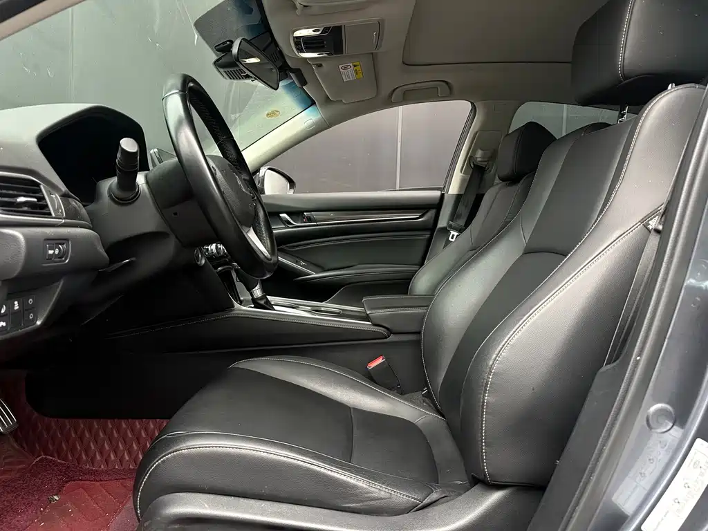 Honda Accord — фото 6