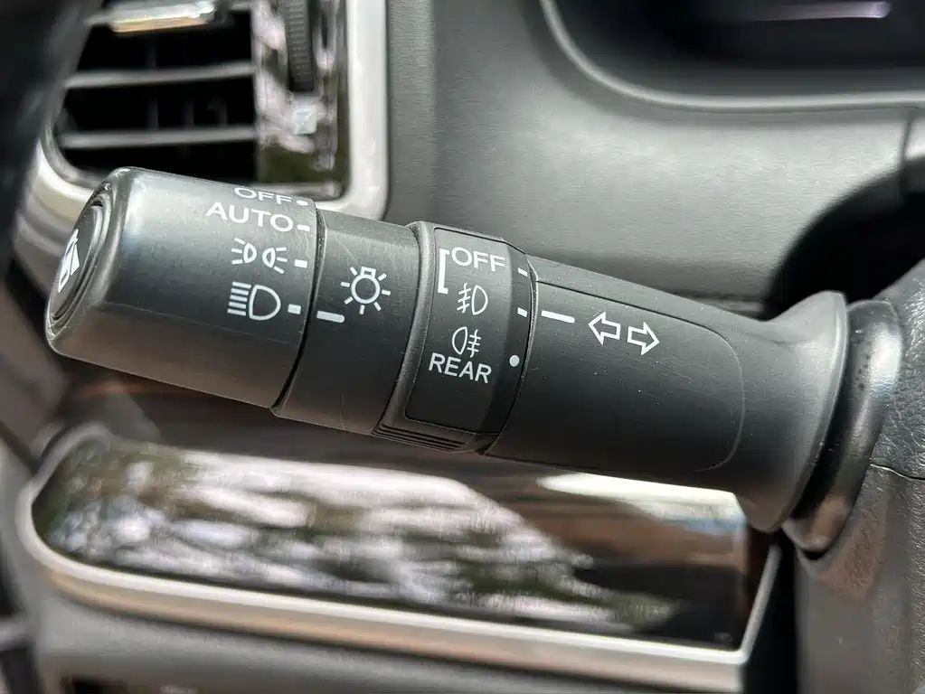 Honda Odyssey — фото 14