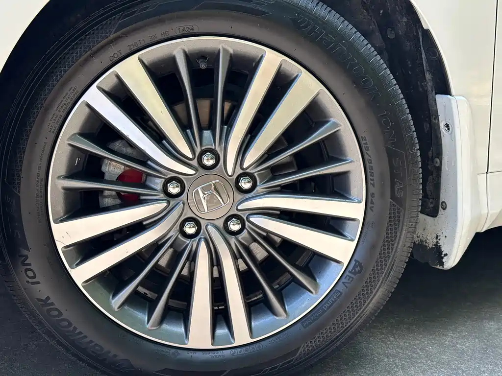 Honda Odyssey — фото 33