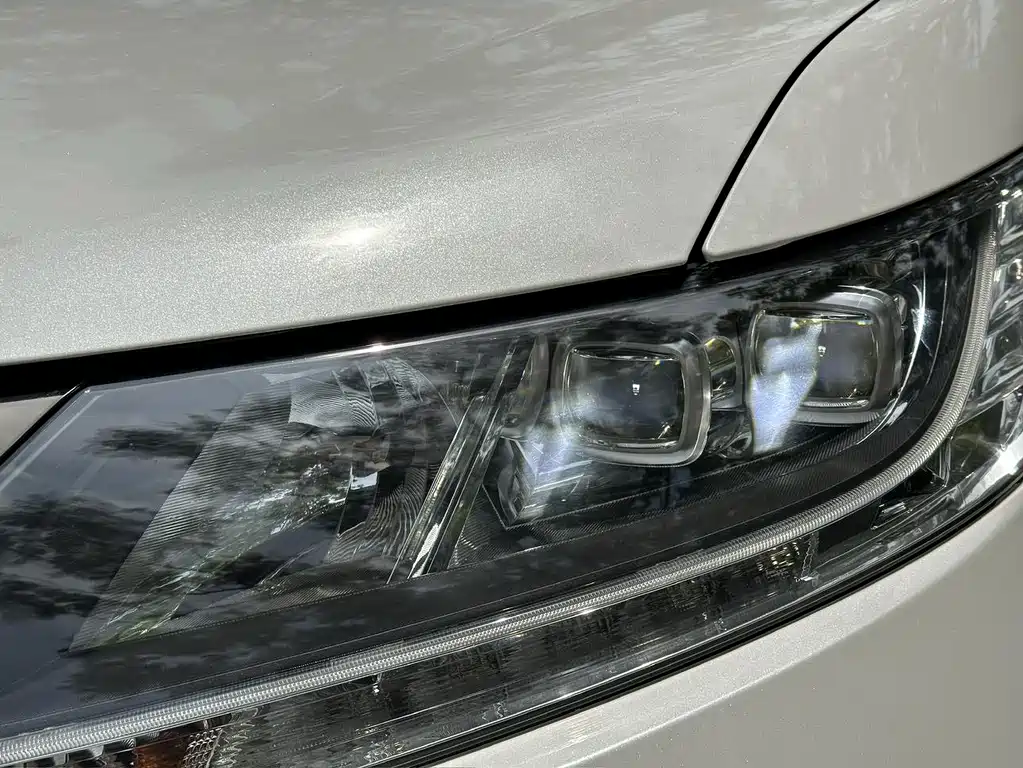 Honda Odyssey — фото 10