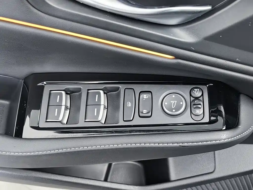 Honda Accord — фото 9