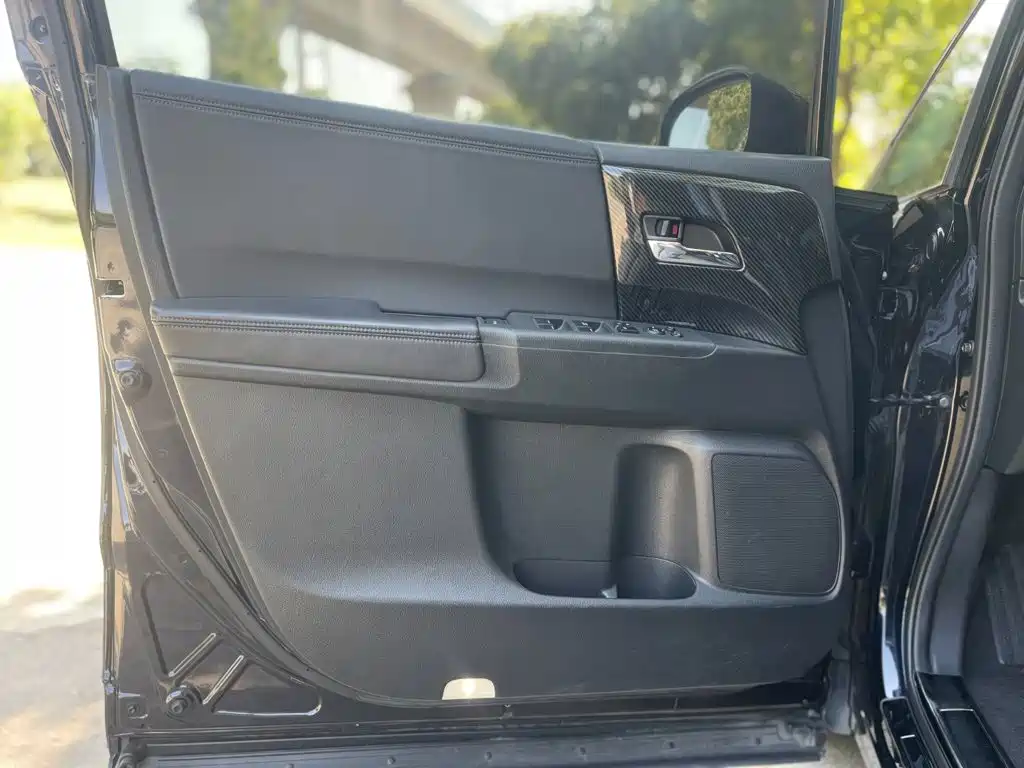 Honda Odyssey — фото 13