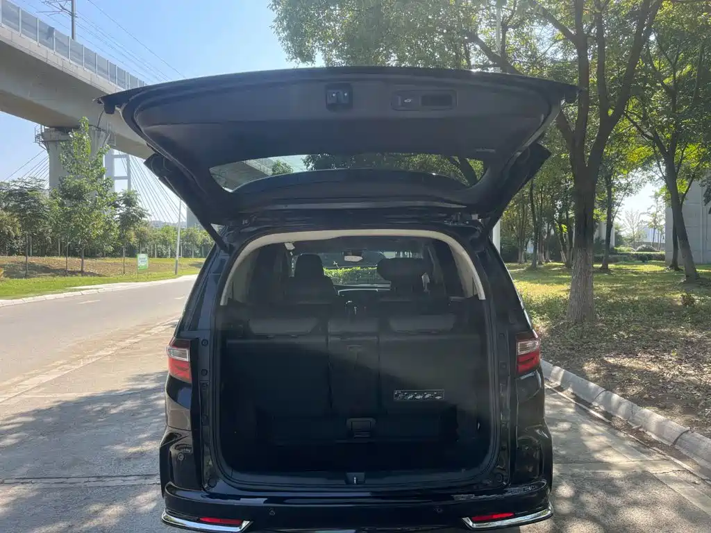 Honda Odyssey — фото 15