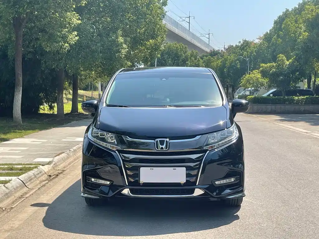 Honda Odyssey — фото 3