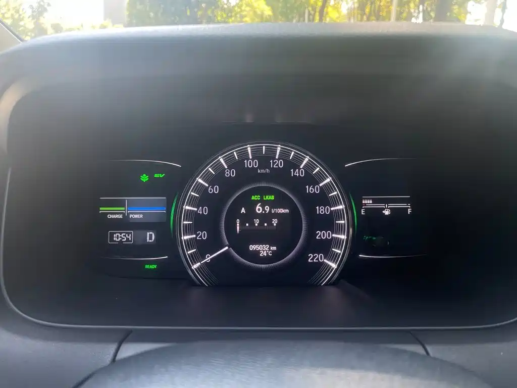 Honda Odyssey — фото 10